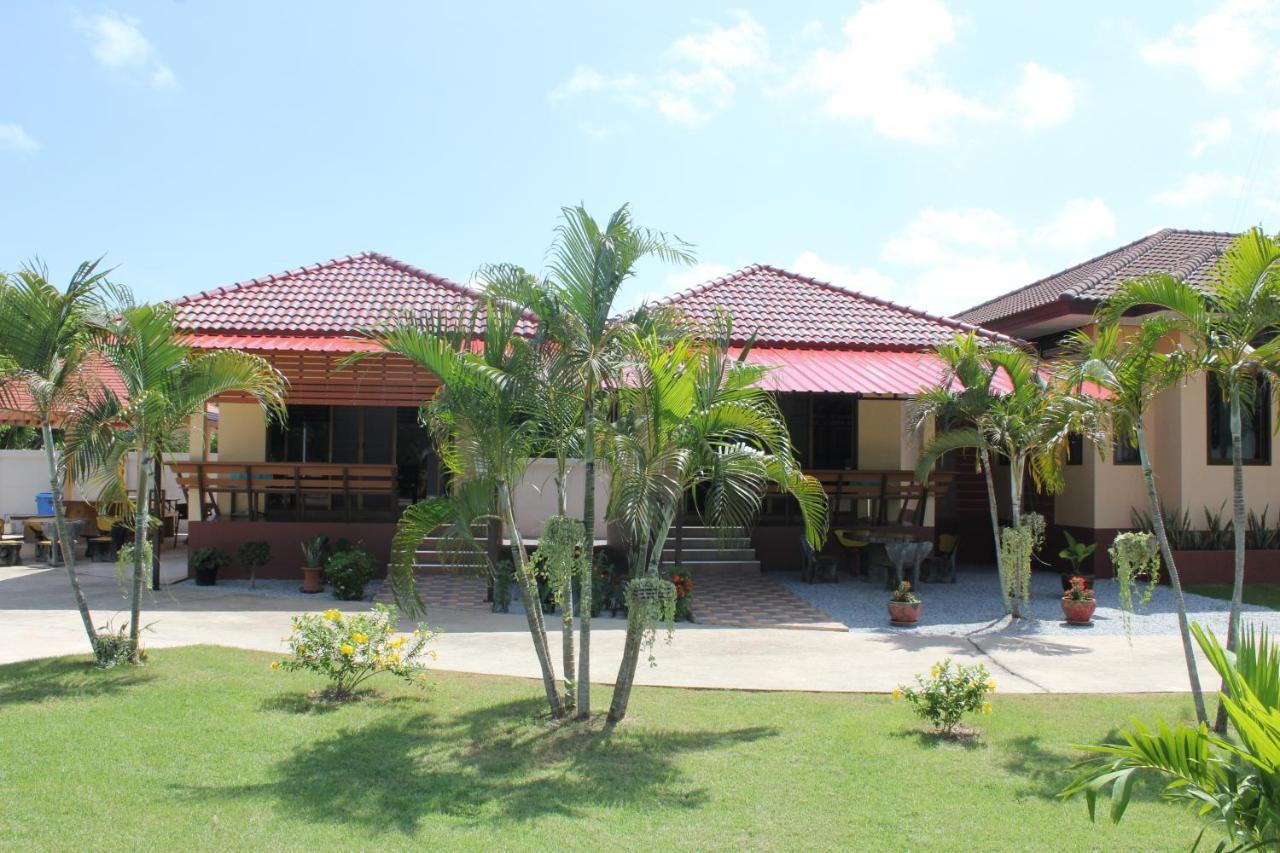 Naluemon Village Fh 1 Rayong Luaran gambar